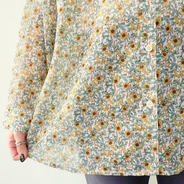 coral 小花プリントシフォンブラウス その5