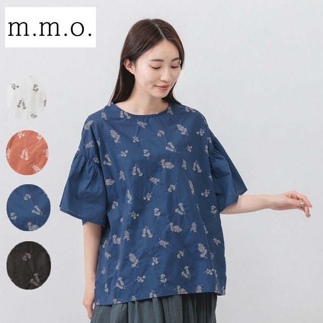 m.m.o 袖フレア刺しゅうブラウス