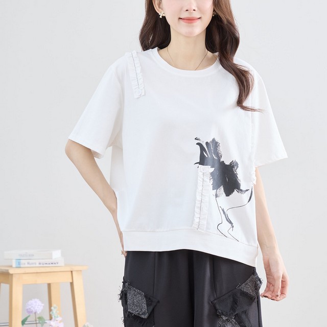 trube フリルアクセントアートプリントカットソー その4