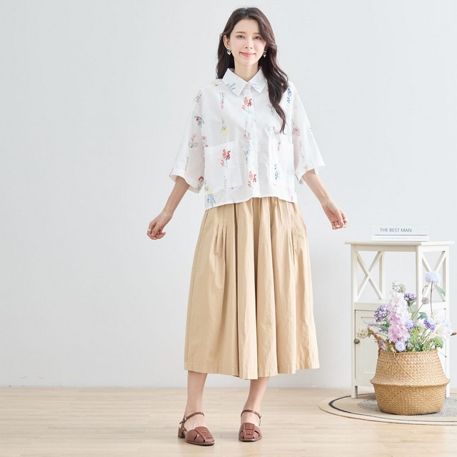 trube 草花刺しゅうシャツブラウス その3
