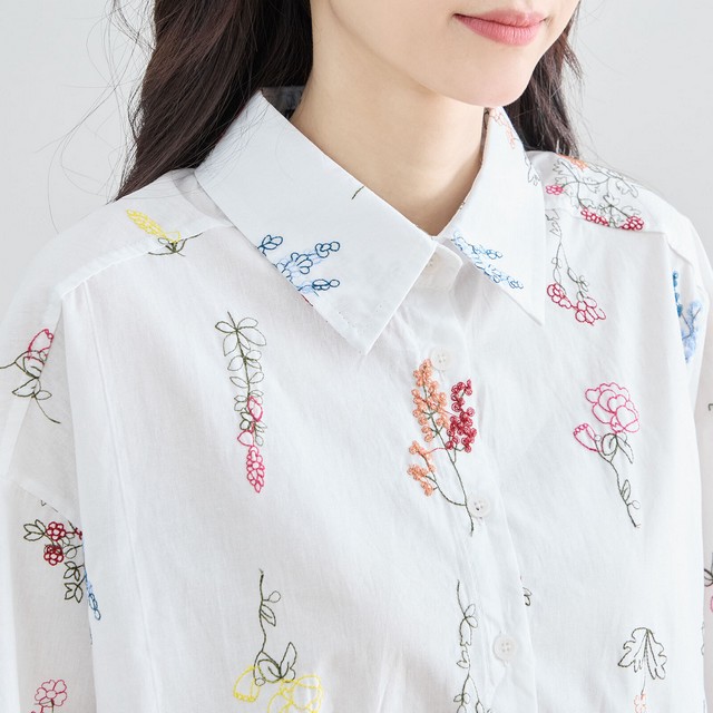 trube 草花刺しゅうシャツブラウス その9