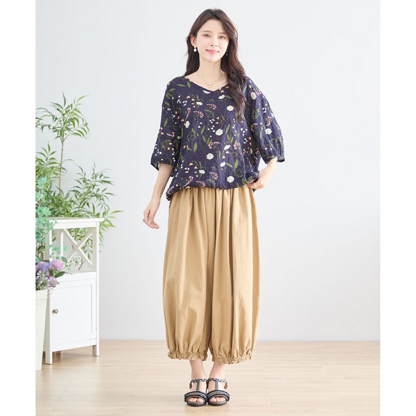 trube ボタニカルVネックコットンカットソー その11